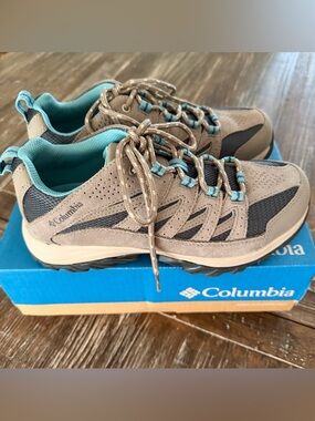 Columbia Women's Crestwood Hiking Shoe - Graphite/Kettle